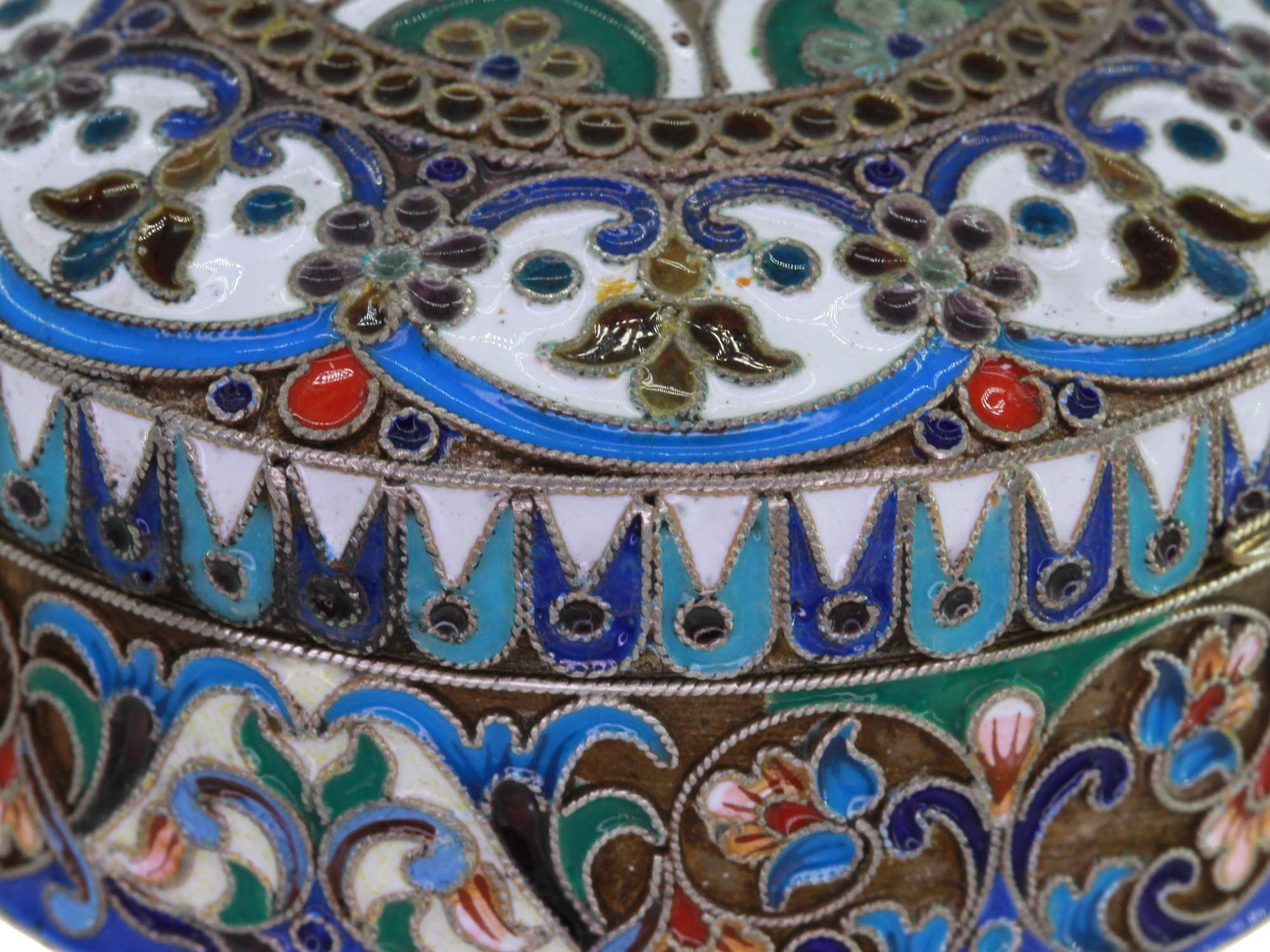 RUSSIAN SILVER AND CLOISONNE ENAMEL TRINKET BOX PIC-4